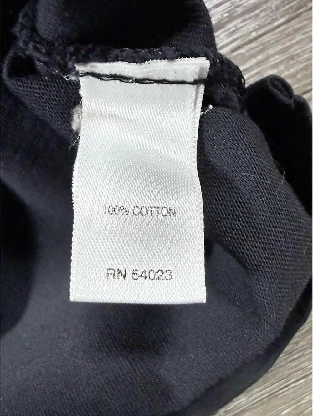 Banana Republic Size Medium , Mens Long Sleeve 100% Cotton Performance Polo